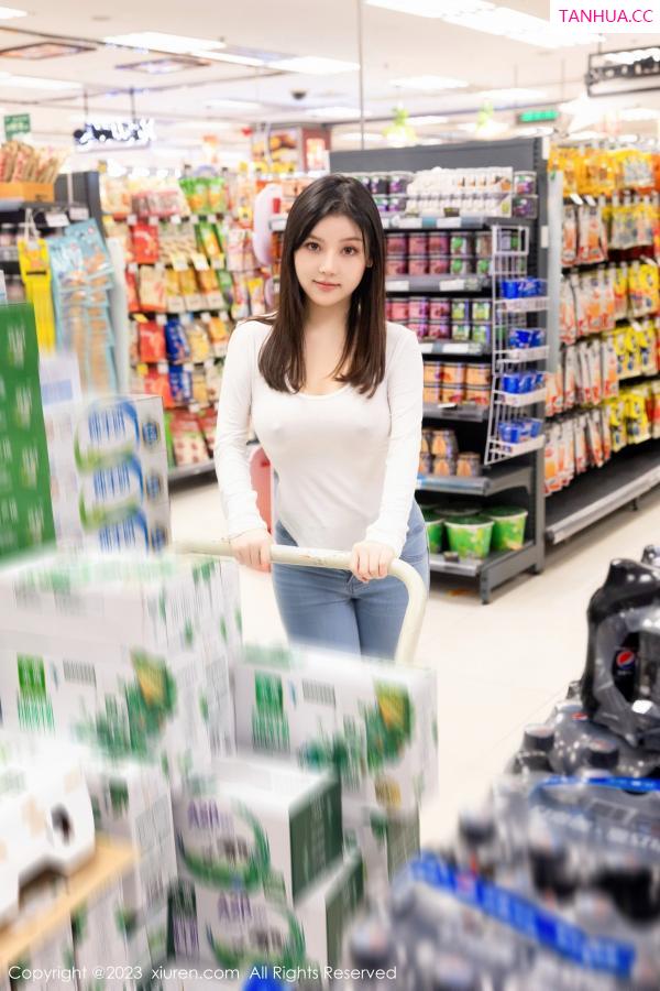 豆瓣酱  [XiuRen]高清写真图 2023.11.03 No.7616 豆瓣酱 牛仔裤美腿第60张图片